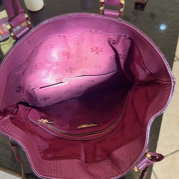 Tory Burch purse with dust bag - Picture 6 of 6